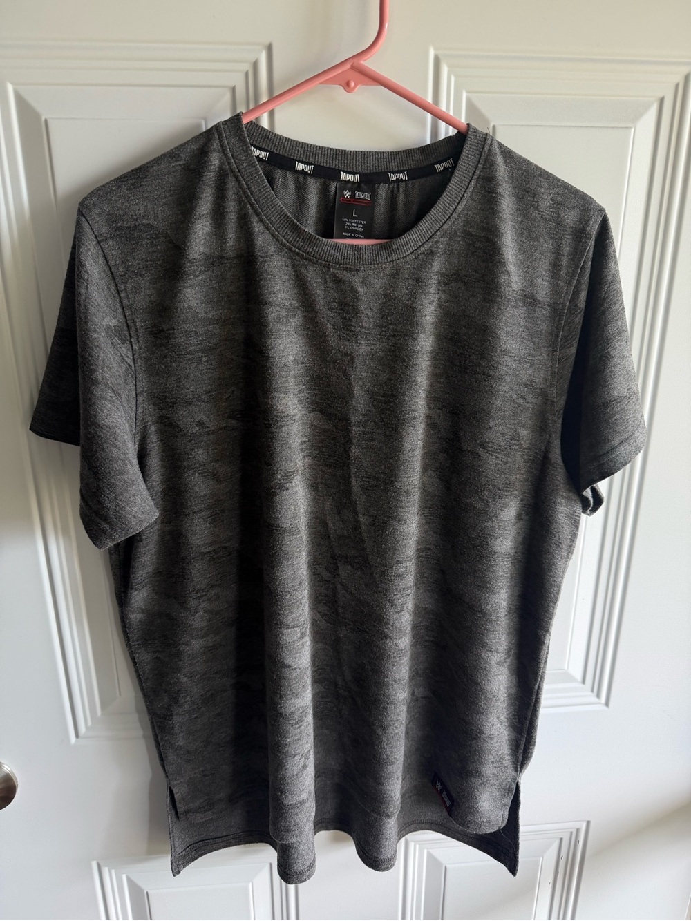 Tapout Men's Short Sleeve Crewneck T-Shirt in Dark Gray Camo
